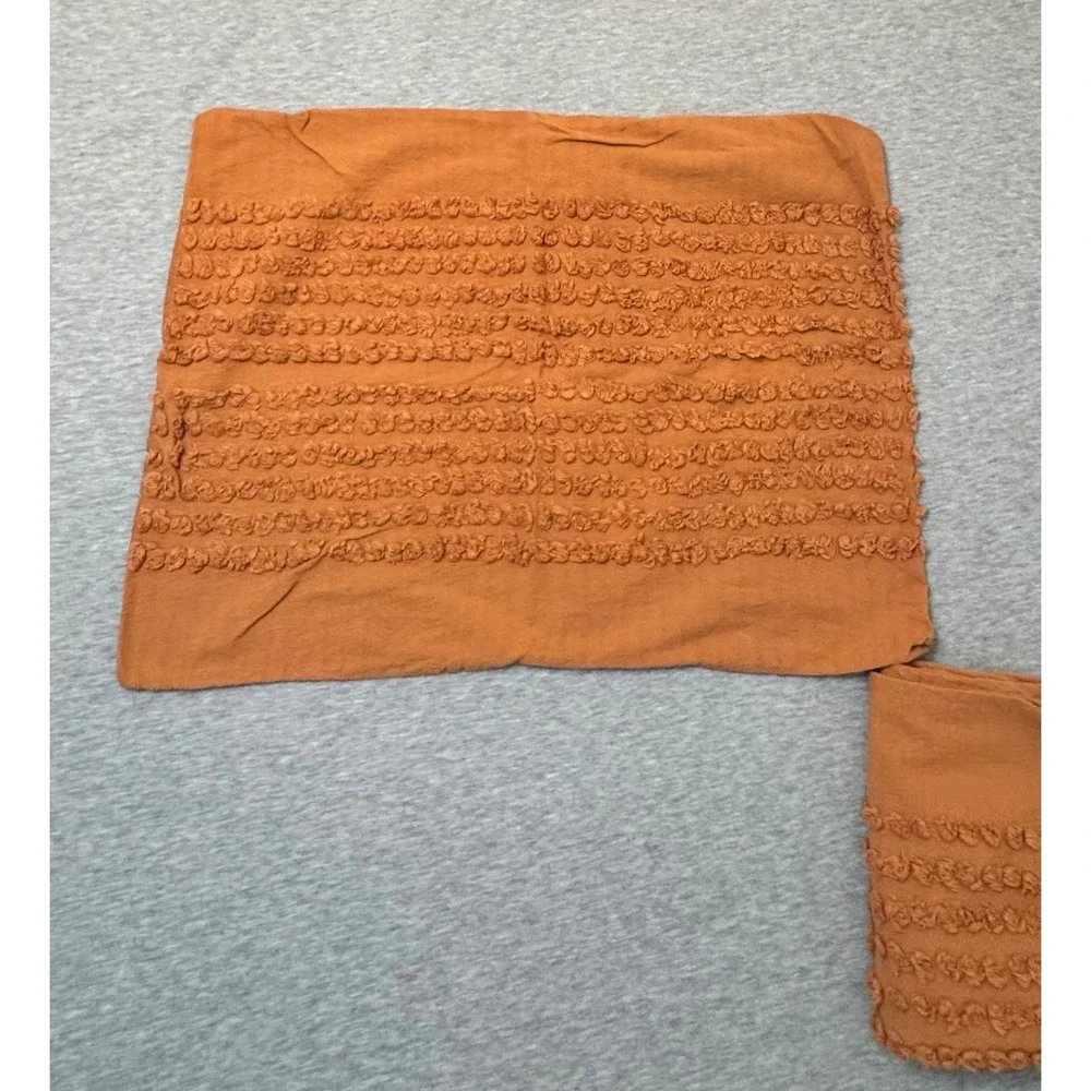 West Elm Cotton Tufted Texture Pillowcase Sham x2 Terracotta Standard 20x26